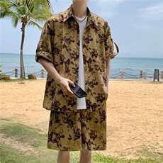 卡其色