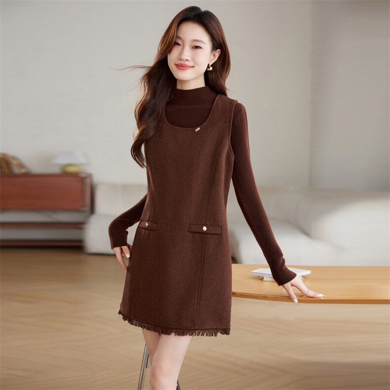 2024秋季时尚气质百搭长袖打底衫无袖背心连衣裙女宽松两件套套裙，女装套装/套裙，江南富贵女