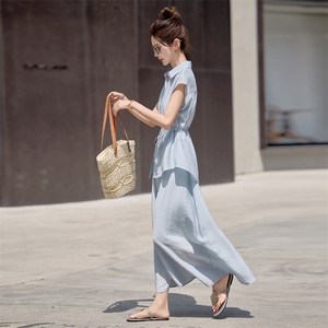 小姐 春夏疗愈色系清凉莱赛尔棉羊毛衬衫短裤显瘦通勤套装女图片