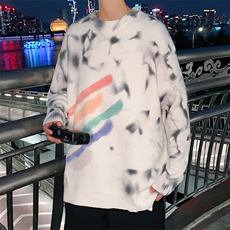 黑色