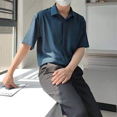 墨绿