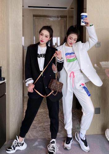 【现货】春季新款欧版帅气西装，女装西装，多来