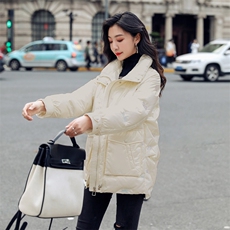 时尚新款女装短款立领休闲宽松抽绳轻薄鸭绒外套，女装羽绒服，阿舍尔精品