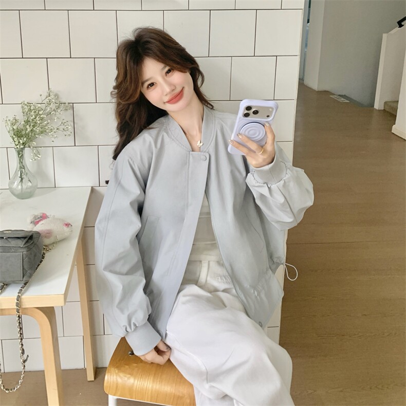 设计感抽绳收腰百搭棒球服夹克上衣女春新款小个子休闲显瘦短外套,女装短外套,2C159