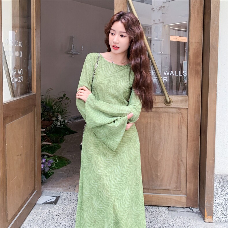 绿色度假风印花长袖连衣裙女2025秋新款法式绝美气质修身显瘦长裙,女装连衣裙,2C168