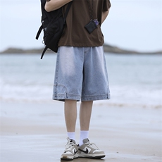 浅蓝色