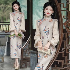 新中式风立领玉兔提花微喇袖口加绒旗袍2654P155，女装汉服/婚纱/旗袍/礼服，乐衣轩