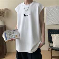 乳白色