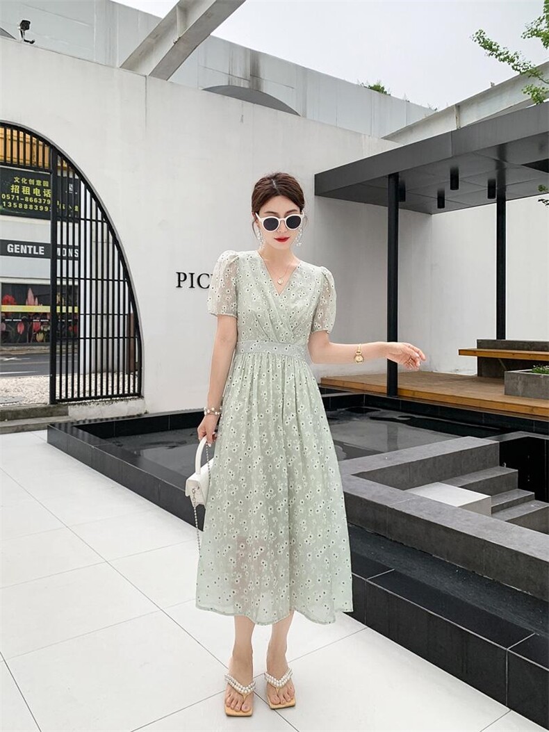 连衣裙，女装连衣裙，莲依莲