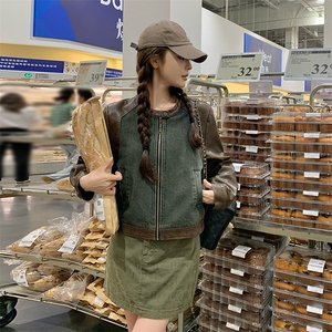 港风复古时尚拼接皮牛仔外套女2025春秋季新款宽松显瘦正肩短上衣图片