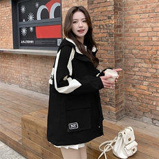 【现货】短风衣夹克派克服1C045-6007P135K198，女装风衣，红龙果
