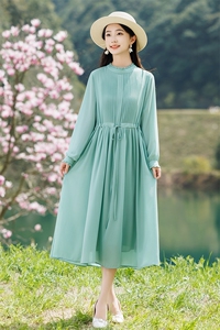 2025夏季新款高端复古长袖连衣裙女装气质显瘦宽松显瘦高级感裙子图片