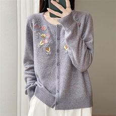 重工刺绣2025秋冬高级感独特别致设计慵懒风针织纯羊毛开衫外套，女装针织衫/毛衣，江南羊绒