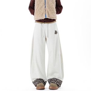 【现货】XZ612-W21-特P44  美式小恶魔豹纹贴布运动阔腿弯刀卫裤图片
