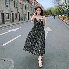 法式复古吊带连衣裙女夏季2025新款气质雪纺碎花长裙子，女装连衣裙，帛香坊