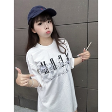白色