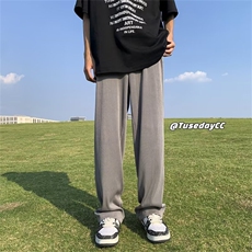灰色