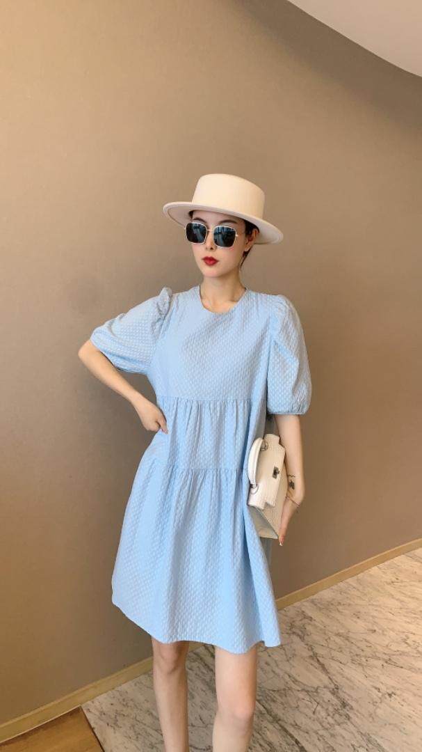 【现货】夏季新款纯色镂空绣花带珍珠包包连衣裙，女装连衣裙，东洋天堂之花