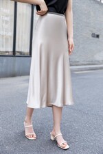 夏季新款半裙进口醋酸面料，女装半身裙，蘑菇扣