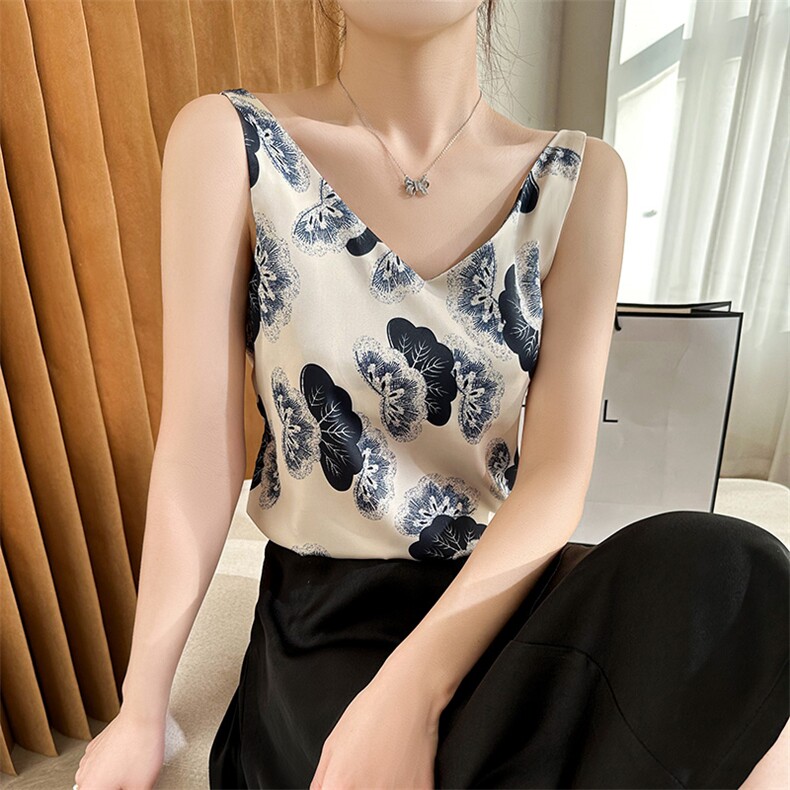 新款爆款露肩小吊带真丝3D印花大码女士精品内搭性感V领高档背心,女装背心吊带,朝贺羊绒