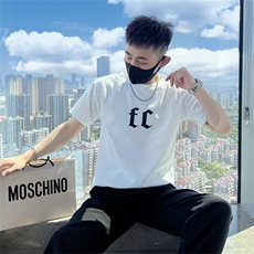 白色