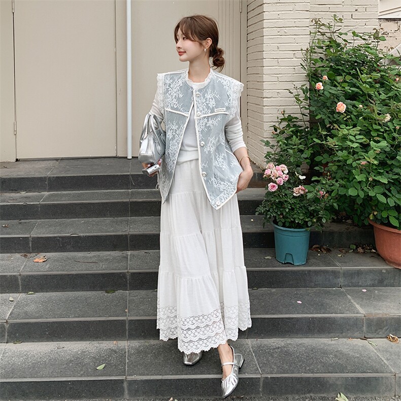 蕾丝拼接牛仔马甲外套女2025春季新款小个子圆领砍袖设计感上衣,女装马甲,浙宝069