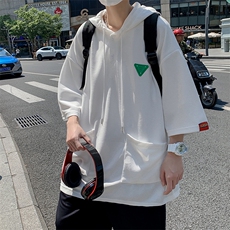 白色