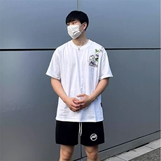 白色