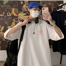 白色