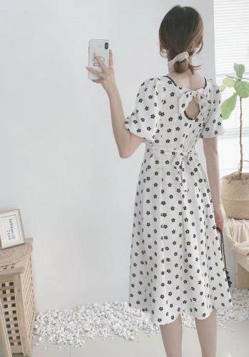 夏季新款碎花连衣裙，女装连衣裙，青羽鹤