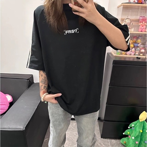 抖音得物高品质二开240克宽松纯棉美式潮牌三条杠织带短袖T恤图片