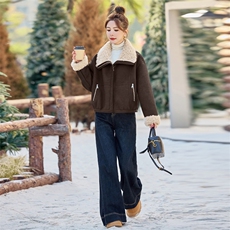 羊羔毛外套女2025冬新款小个子今年流行独特超好看短款PU皮毛一体，女装羊羔毛/颗粒绒，瑶迪依秀