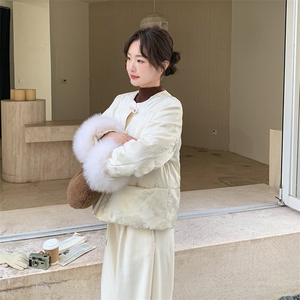 新中式人丝提花羽绒服女冬季欧货高端狐狸毛袖口90白鸭绒保暖外套图片