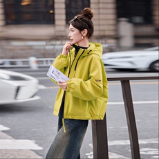 2025年流行时尚保暖棉衣冬季上市，女装棉衣/棉服，涵亦佰惠