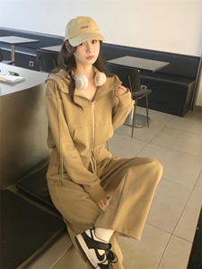 春季时尚套裤图片