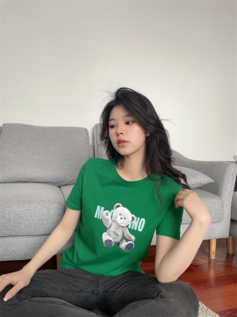 新款时尚可爱卡通小熊印花圆领短袖T恤,女装T恤,L·H·X