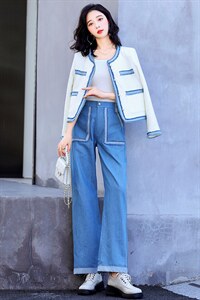 套装女2022秋装新款时尚百搭小香风珍珠扣外套上衣+牛仔长裤图片