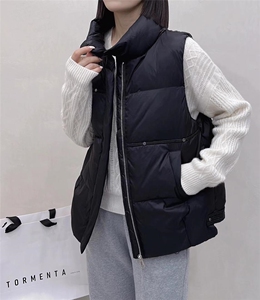 羽绒马甲,女装马甲,卡薇尔