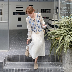 蓝色蕾丝针织马甲连衣裙两件套女春秋2025新款绝美流行超火两件套图片