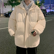 米白色