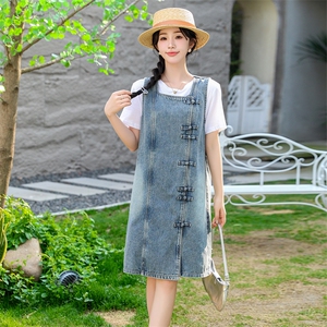 新中式盘扣牛仔裙女方领连衣裙2024夏新款无袖背心裙时尚减龄裙子图片