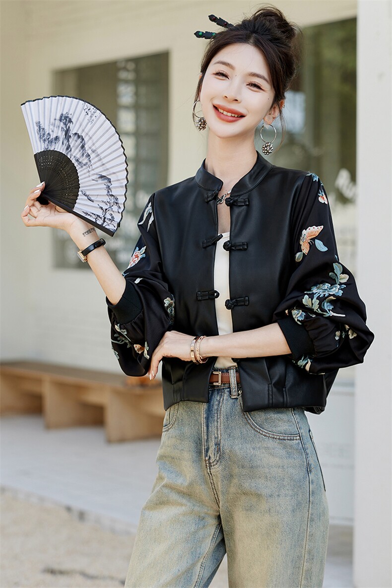 新中式国风皮衣外套女2025春季新款爆款高级感拼接刺绣盘扣皮夹克,女装皮衣,天使之佳话
