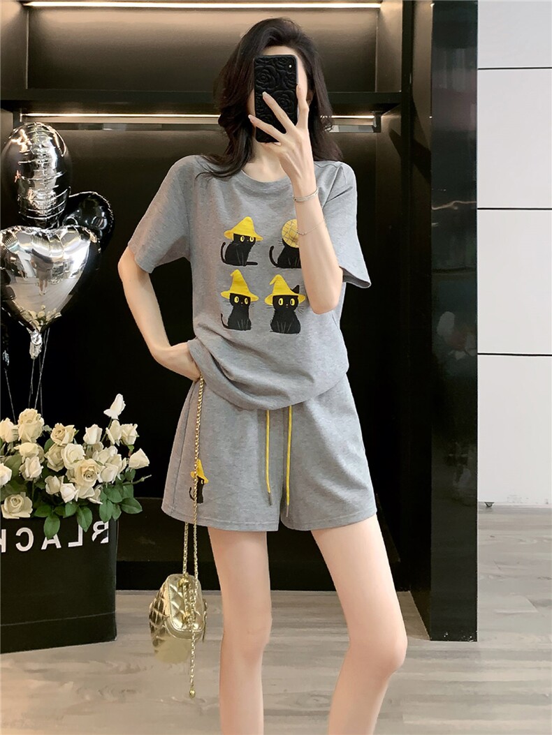 韩版休闲时尚套装女夏款个性简约圆领印花刺绣上衣阔腿短裤两件套,女装套装/套裙,江南