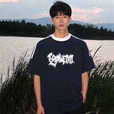 藏青色