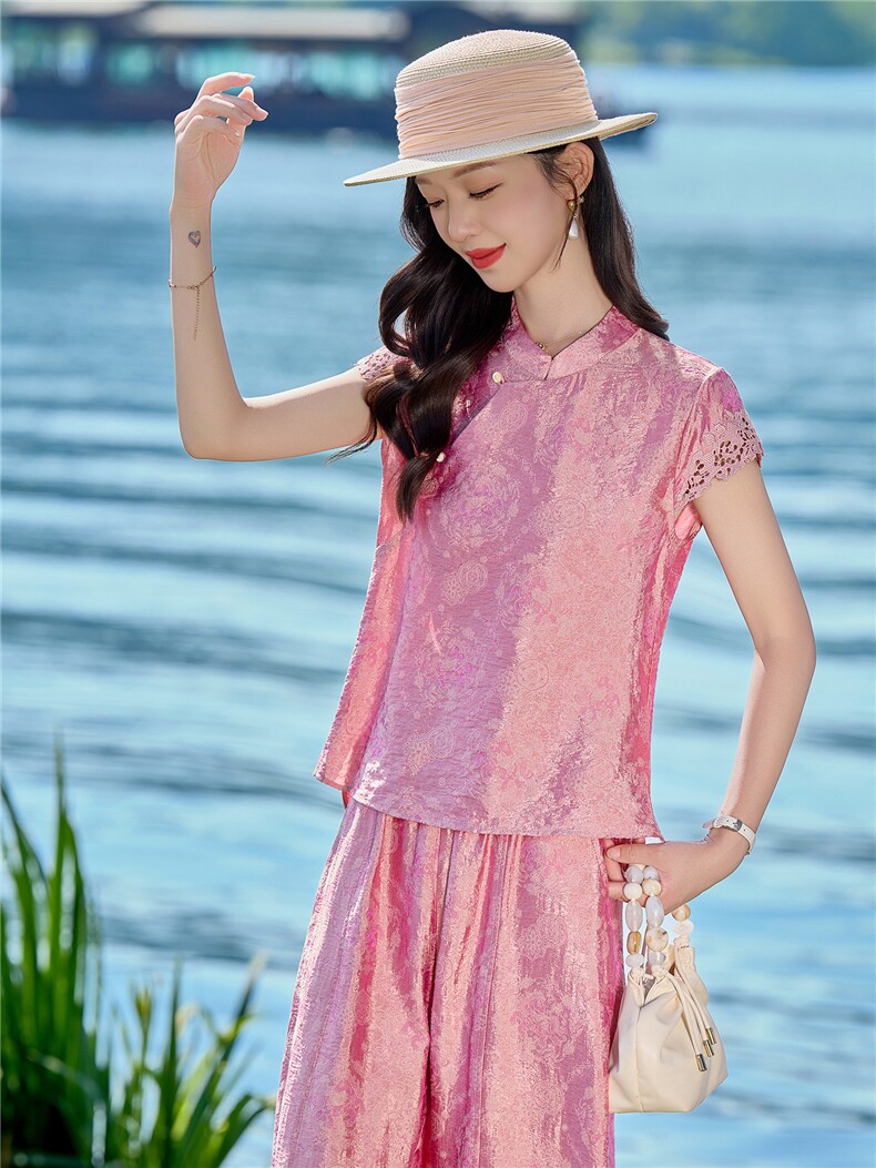 2026夏季新款新中式风盘扣提花蕾丝上衣女修身显瘦气质套裤,女装套装/套裙,众宇琦