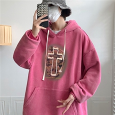 玫红色