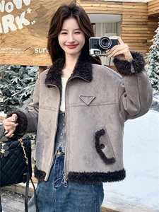 立领加厚保暖皮毛一体外套女短款机车服冬季宽松麂皮绒羊羔毛棉衣图片