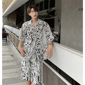 1线条字母套装TZ77820特P45衬衫DCS77821特P27DK77822特P18套装控图片