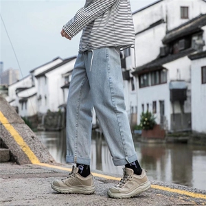 男春季新款百搭直筒浅蓝色牛仔裤A305P31图片