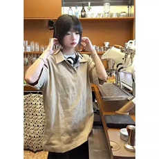 卡其色